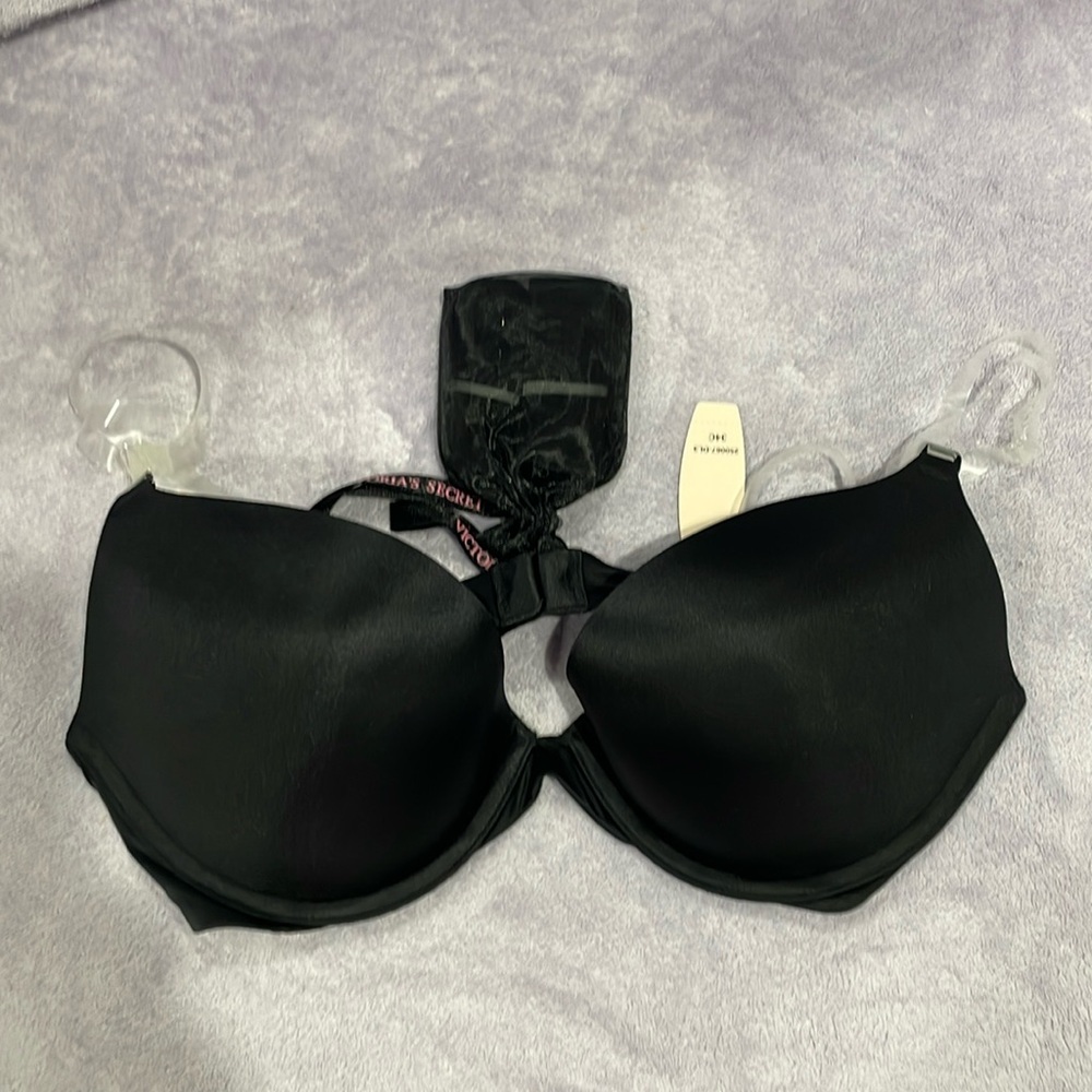 NWT! Victoria’s Secret Very Sexy push-up bra